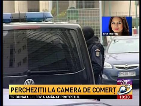 Percheziţii la Camera de comerţ