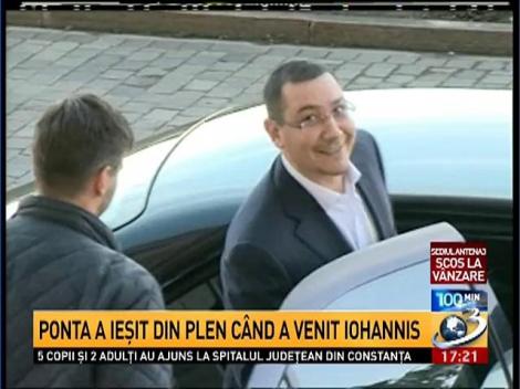 Victor Ponta  a ieşit din plen când a venit preşedintele Klaus Iohannis