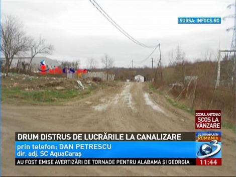 Drum distrus de lucrările la canalizare