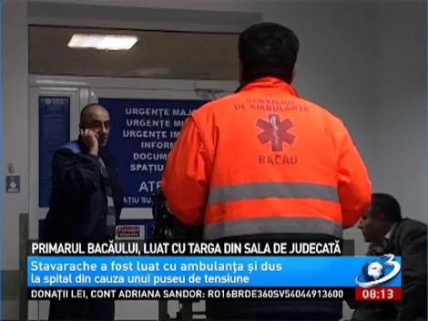Primarul Bacăului, luat cu targa din sala de judecată