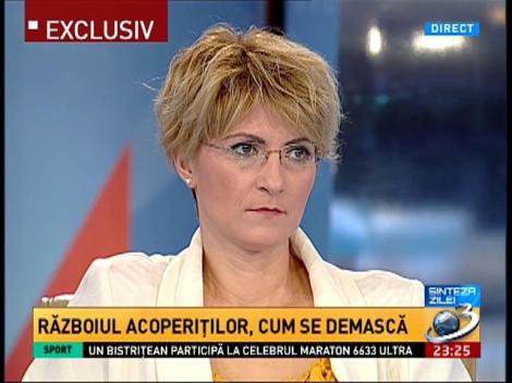 Invitaţii lui Mihai G&acirc;dea, despre războiul acoperiţilor