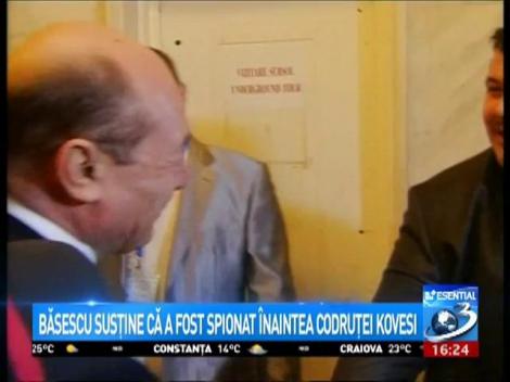 Băsescu susţine că a fost spionat înaintea Codruţei Kovesi