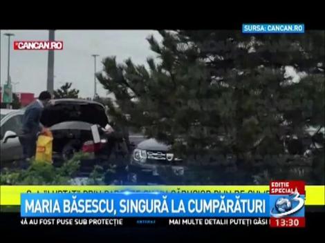 Maria Băsescu, singură la cumpărături