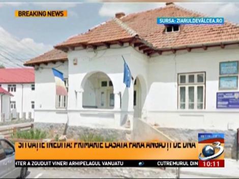 O primărie din Rom&acirc;nia este condusă de un singur angajat