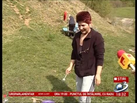 Vremea frumoasă scoate rom&acirc;nii la iarbă verde