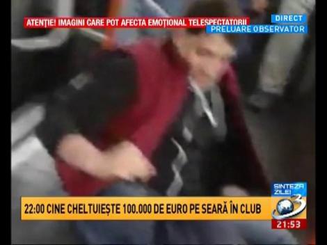 Scandal cu manele şi cuţite, &icirc;ntr-un tramvai din Bucureşti