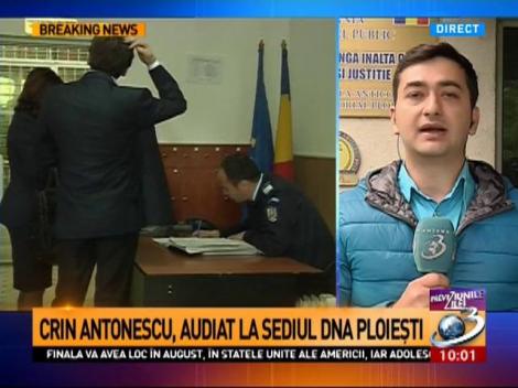 Crin Antonescu, la DNA împreună cu soția