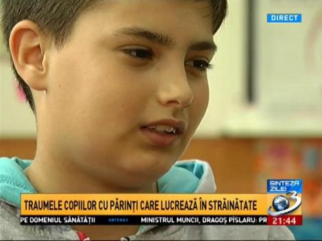 Traumele orfanilor cu familie, părinţii lor lucrează &icirc;n străinătate