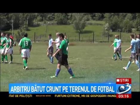 Un aribtru a fost bătut crunt în timpul unei meci din liga județeană din Argeș