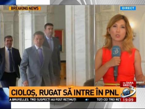 Cioloș, rugat să intre &icirc;n PNL