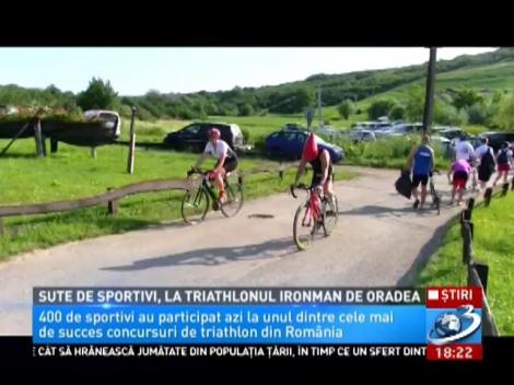 Sute de sportivi, la triathlonul Ironman de Oradea