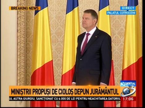 Miniștrii propuși de Dacian Cioloș au depus jurământul