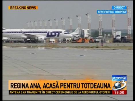 Aeronava cu corpul ne&icirc;nsuflețit al Reginei Ana a ajuns la București