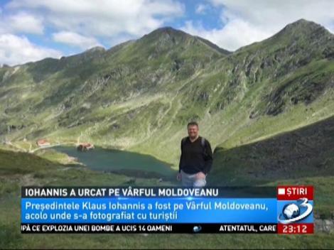 Klaus Iohannis, din nou pe munte. Președintele a ajuns pe cel mai &icirc;nalt v&acirc;rf din Rom&acirc;nia