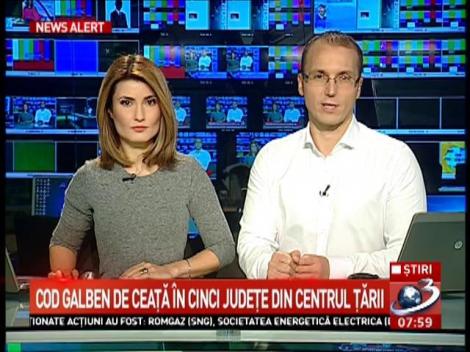 Cod galben de ceață &icirc;n mai multe județe. Trafic aglomerat la intrarea &icirc;n București din cauza ceței