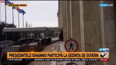 Iohannis participă la prima ședință a noului Guvern.  Eugen Nicolicea: Mișcarea lui Iohannis este de ''președinte jucător'' care trebuie să &icirc;ncurce jocul
