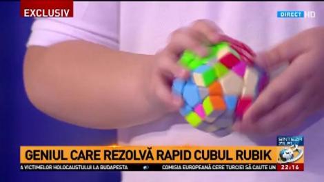 Copilul care rezolvă cubul Rubik cu un singur deget - demonstrație