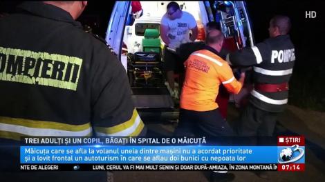 Un copil de doar trei ani și bunicii săi, băgați în spital de o măicuță. Gestul femeii s-ar fi putut termina tragic