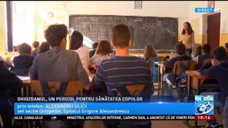 Ce greutate ar trebui să aibă ghiozdanul copilului tău. Ce spun medicii: "Niciun copil nu ar trebui să care mai mult, dec&acirc;t dacă face sport de performanță"