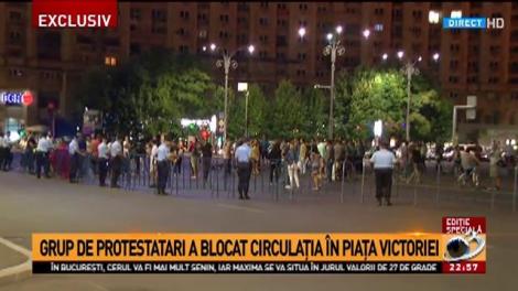Jandarmii au stabilit un perimetru pentru protestatari