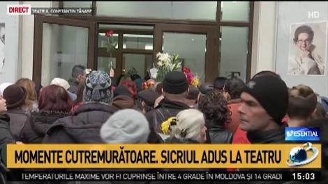Sicriul cu trupul actriței Stela Popescu a fost depus &icirc;n foaierul teatrului
