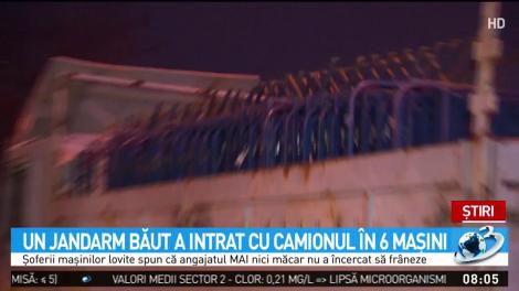 Un jandarm băut a distrus șase mașini