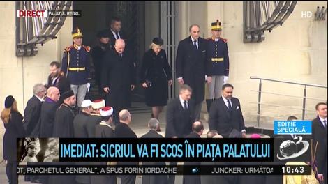 Sicriul Regelui va fi scos afară