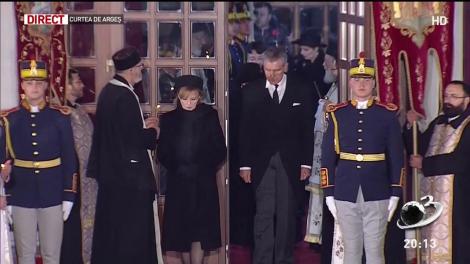 Imagini pline de emoție de la &icirc;nmorm&acirc;ntarea Regelui Mihai. Fostul Principe Nicolae, lacrimi de durere