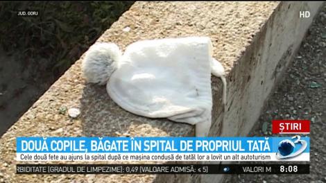 Copile băgate la spital de propriul tată