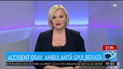 Accident grav &icirc;n centrul Capitalei. Ambulanță aflată &icirc;n misiune, spulberată de un autoturism