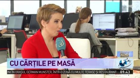 Sabina Iosub, cu cărțile pe masă
