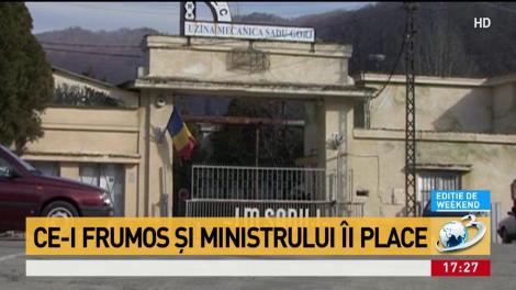 Sexy funcționarele din minister