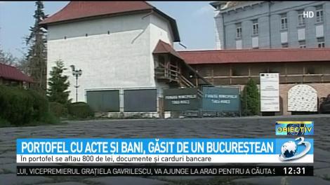 Portofel cu acte și bani, găsit de un bucureștean