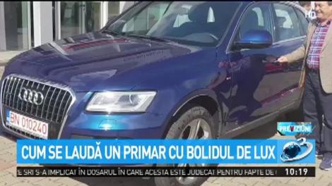 Cum se laudă primarul cu un bolid de lux