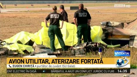 Un avion utilitar a aterizat de urgență pe un c&acirc;mp din Galați