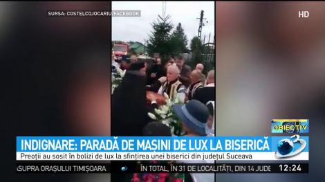 Paradă de maşini de lux la sfinţirea unei biserici din judeţul Suceava