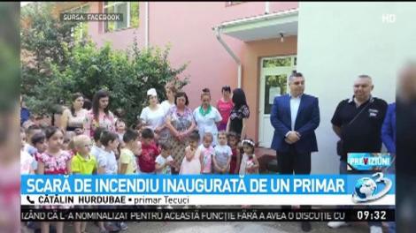 Reacţia primarului din Tecuci după ce a inaugurat cu fast o scară de incendiu la o grădiniţă