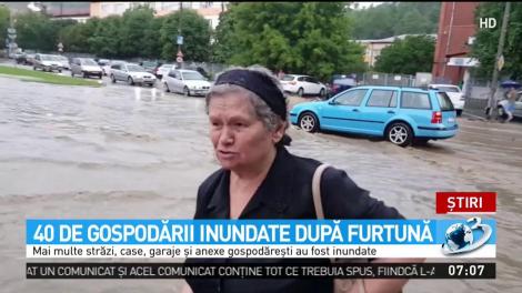 O ploaie torenţială de două ore a făcut prăpăd la Reşiţa