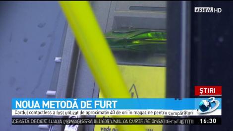 Doi tineri au fost reţinuţi, după ce au găsit şi folosit un card contactless