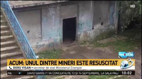 Momente de cumpănă la Mina Lupeni. Unul dintre minerii prinşi &icirc;n subteran este resuscitat