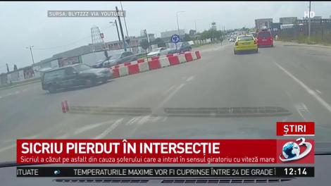 Scene incredibile &icirc;n Constanța! Sicriu pierdut &icirc;n intersecție