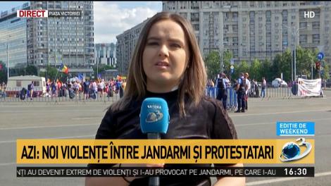 Protestatarii vor să facă un lanț uman