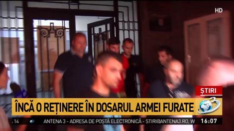 &Icirc;ncă o reţinere &icirc;n dosarul armei furate