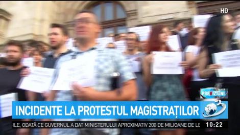 Incidente la protestul magistraţilor