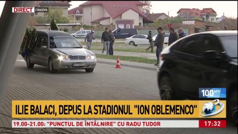 Ilie Balaci, depus la stadionul Ion Oblemenco. Aurică Beldeanu ar fi făcut INFARCT lângă sicriul fotbalistului