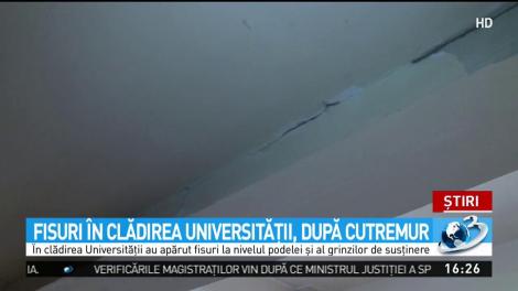 Fisuri după cutremur în clădirea Universităţii de Petrol şi Gaze din Ploieşti