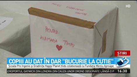 Copiii au dat &icirc;n dar &bdquo;bucurie la cutie&rdquo;