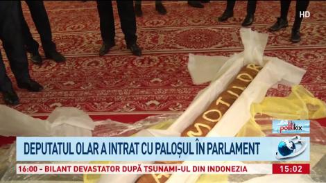 Aleșii muncesc cu g&acirc;ndul la Sărbători. Au udat moțiunea cu puțină pălincă