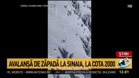 Momentul șocant în care un turist a fost surprins de o avalanșă puternică, în Sinaia! Totul a fost filmat