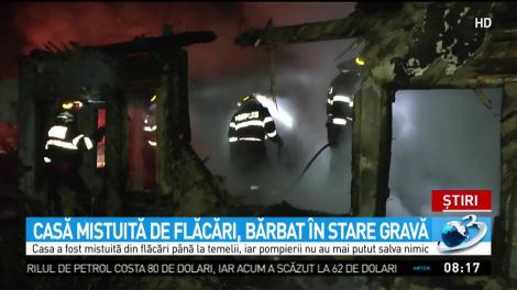 Casă mistuită de flăcări &icirc;n Neamţ